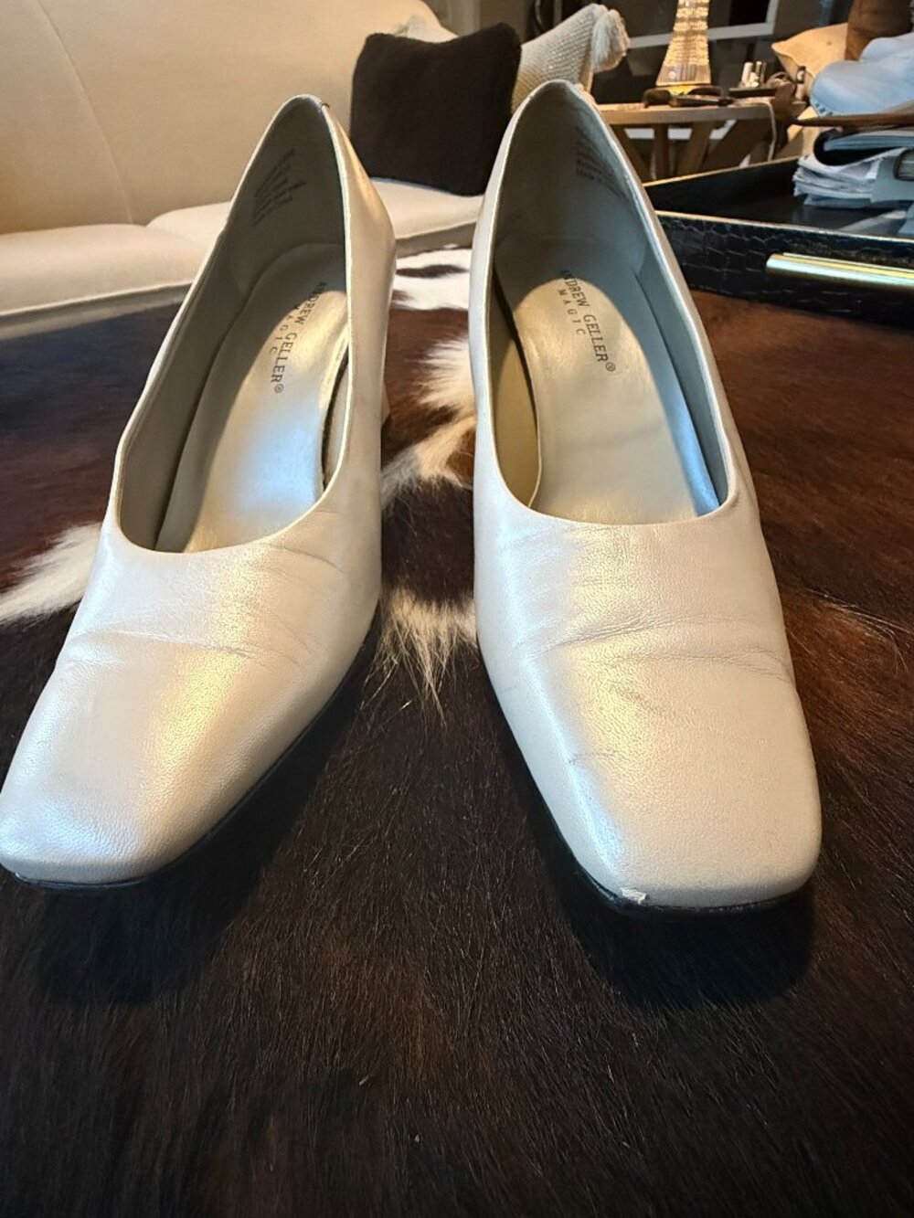 Clean Andrew Geller Leather Pumps - Sz 10
